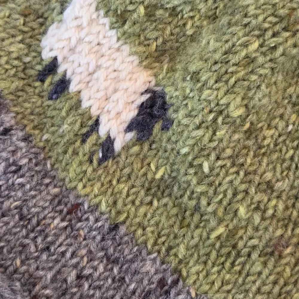 Hand-Knit Wool Beanie Ireland Artisan Sheep Motif Winter Hat NWOT Green Gray